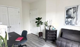 4870 EISENHOWER Ave 407, Alexandria, VA 22304
