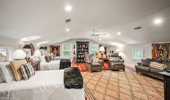 9 Bajala Dr E, Beaufort, SC 29907