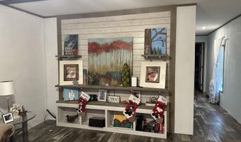 913 Elm Hill Dr, Brandon, MS 39042