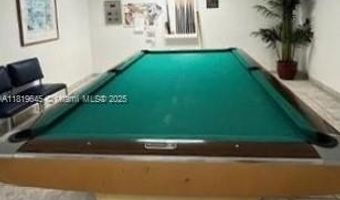 20500 W Country Club Dr 303, Aventura, FL 33180