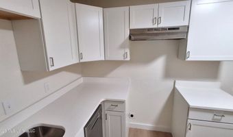 315 Willa St, Batesville, MS 38606