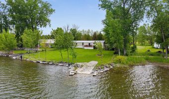 279 Hunter N Rd, Alburgh, VT 05440
