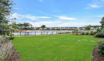 302 Castaway Dr, Bluffton, SC 29910