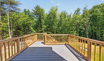 47 Chestnut Dr, Allenstown, NH 03275