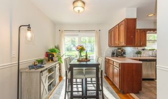 18 Hillcrest Ter, Bayonne, NJ 07035