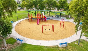 6581 S SALT CEDAR Pl, Chandler, AZ 85249