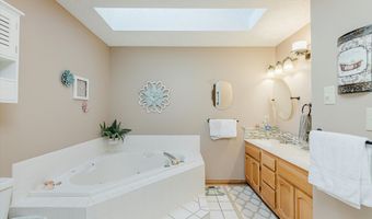 1260 Runningbrook Dr, Avon, IN 46123