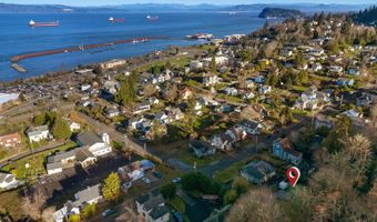 836 33RD St, Astoria, OR 97103