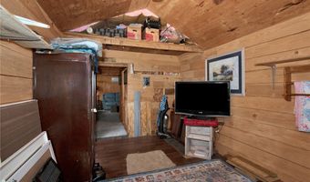219 E Clinton St, Autryville, NC 28318