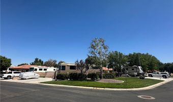 11555 Wedgewood Dr, Apple Valley, CA 92308