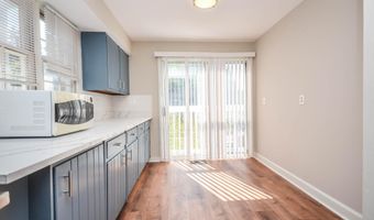 9107 LINDALE Dr, Bethesda, MD 20817