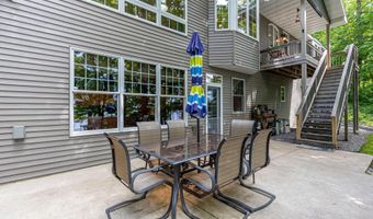 1728 Golden Dr SW, Alexandria, MN 56308