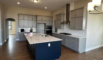 3743 Kinsley Blvd, Ann Arbor, MI 48105