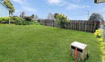17305 BLUEBERRY Dr, Brookings, OR 97415