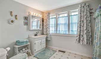 2066 Hinman Settler Rd, Brownington, VT 05860