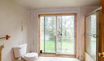 E6280 ADAMS Road, Algoma, WI 54201