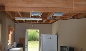 212 Gray St, Belcher, LA 71004