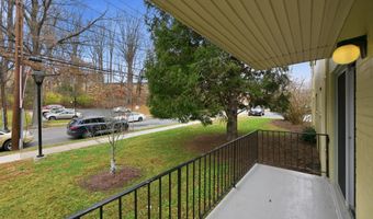 10643 WEYMOUTH St 101, Bethesda, MD 20814