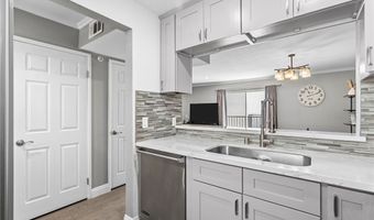 5230 Zelzah Ave 3, Encino, CA 91316