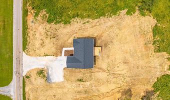 123 Fox Hall Dr, Amherst, VA 24521