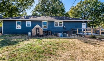 814 Indiana St, Baldwin City, KS 66006