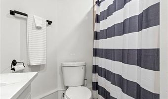 5 Dunvegan Ln, Bella Vista, AR 72715