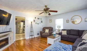 688 Saunders Hollow Rd, Barboursville, WV 25504