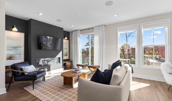 42129 SHINING STAR Sq, Ashburn, VA 20148