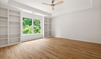 2190 Stephen Long Dr NE, Atlanta, GA 30305
