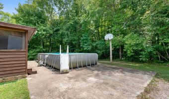 352 Smith Br, Beattyville, KY 41311