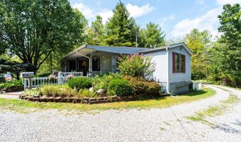 6628 Bateman Ln, Athens, OH 45701