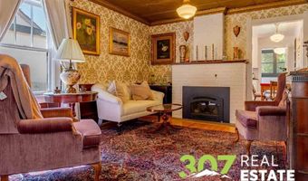 916 Canyon Ave, Cody, WY 82414