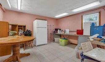 15 Driftwood Dr, Coventry, RI 02816