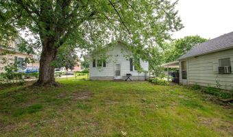 4339 Ovid Ave, Des Moines, IA 50310
