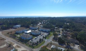 216 15th St, Apalachicola, FL 32320