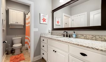4502 NE Birchgrove Pl, Bentonville, AR 72712