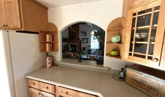 5912 5 Mile Pt Rd, Allouez, MI 49805