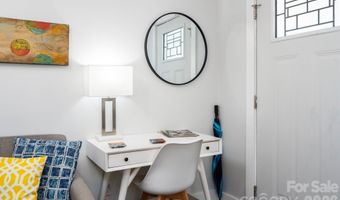18 Oteen Park Pl, Asheville, NC 28805