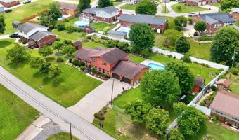 9333 Oak Hill Dr, Ashland, KY 41102
