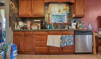 9806 Salem Rd, Athens, OH 45701