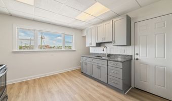 714 A Madison Ave, Bridgeport, CT 06606