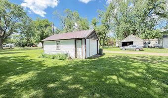 135 N Petrick St, Appleton, MN 56208