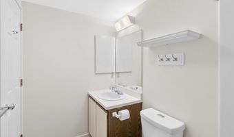 432 South St C6, Bennington, VT 05201