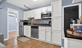 2484 Stonegate Dr NW, Acworth, GA 30101