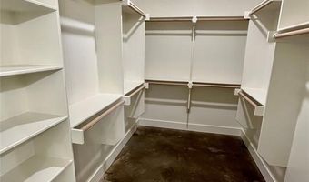 300 Rita Ridge Ct, Millsap, TX 76066