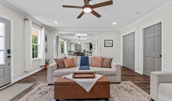 702 Dewoody Dr, Bentonville, AR 72712