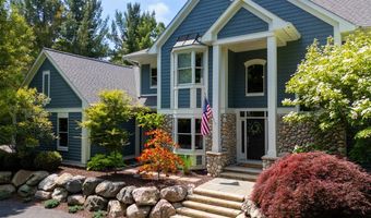 1977 EMERALD GLEN Ct, Ada, MI 49301