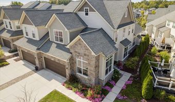 3250 Brackley Dr, Ann Arbor, MI 48105