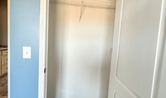 765 Max Deen Dr, Baxley, GA 31513