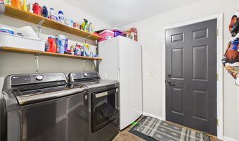 9669 W 500 North Rd, Andrews, IN 46702